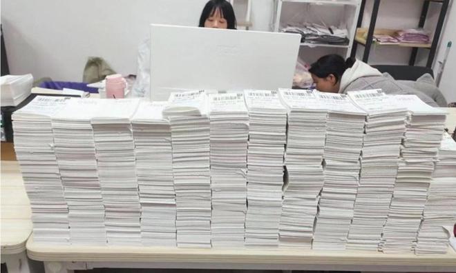 淘特产业带活力复苏 七成工厂提前开工，万余淘工厂文具备战“开学季”